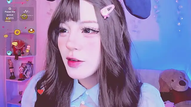 Lilith Asami online show from February 22, 2026, 10:03 am