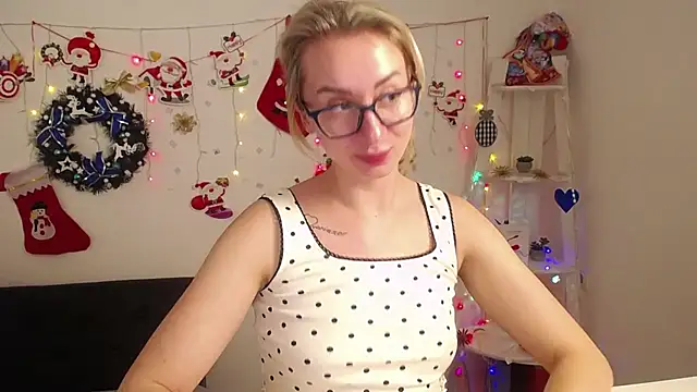 VasilisaSii online show from January 13, 2025, 12:24 pm