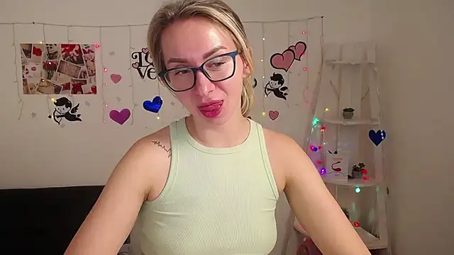 VasilisaSii online show from January 17, 2025, 3:22 pm