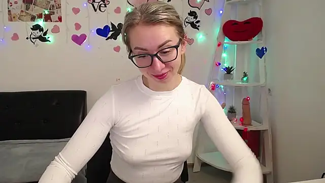 VasilisaSii online show from February 12, 2025, 6:19 am