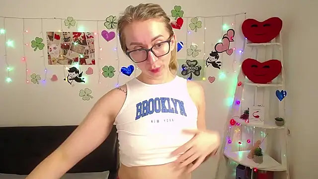 VasilisaSii online show from March 19, 2025, 12:12 pm