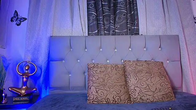 meggan 77 online show from November 23, 2025, 4:56 am