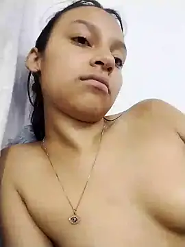 Snapshot of emma_ambar chatting on December 8, 2024, 6:17 pm emma ambar online show from December 8, 2024, 6:17 pm