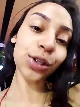 Snapshot of emma_ambar chatting on January 18, 2025, 1:52 am emma ambar online show from January 18, 2025, 1:52 am