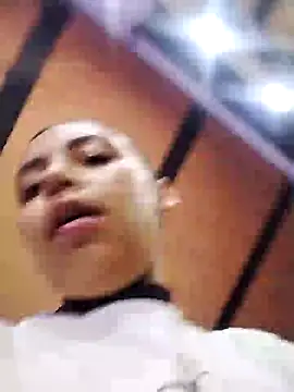 Snapshot of emma_ambar chatting on February 18, 2025, 12:26 am emma ambar online show from February 18, 2025, 12:26 am