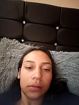 Snapshot of emma_ambar chatting on September 10, 2025, 5:35 pm emma ambar online show from September 10, 2025, 5:35 pm