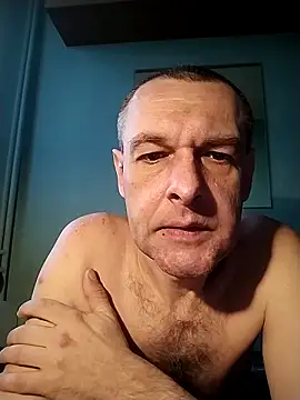 Andrzej-M online show from April 11, 2026, 5:28 pm