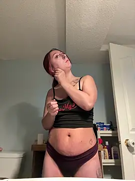 NovaLove2002 online show from September 29, 2025, 10:25 pm