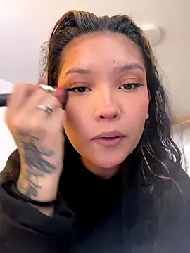 baby lizy online show from September 23, 2025, 7:17 pm