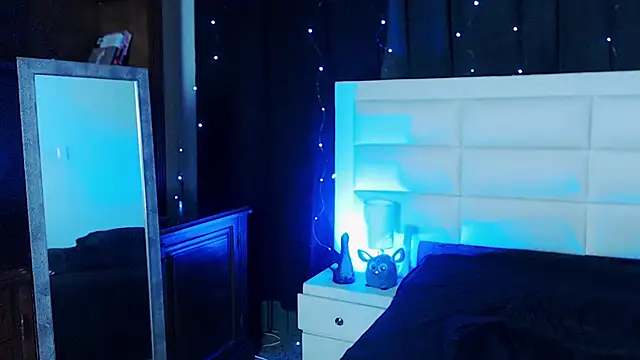 666hotline online show from January 30, 2025, 2:38 am