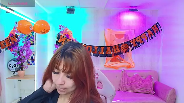 Gabby evanns online show from October 31, 2025, 11:55 am