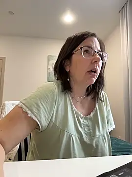 B Bonya m online show from April 5, 2026, 4:09 am