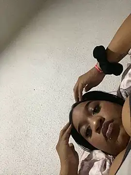 vic pretynhaa online show from March 15, 2025, 12:25 am