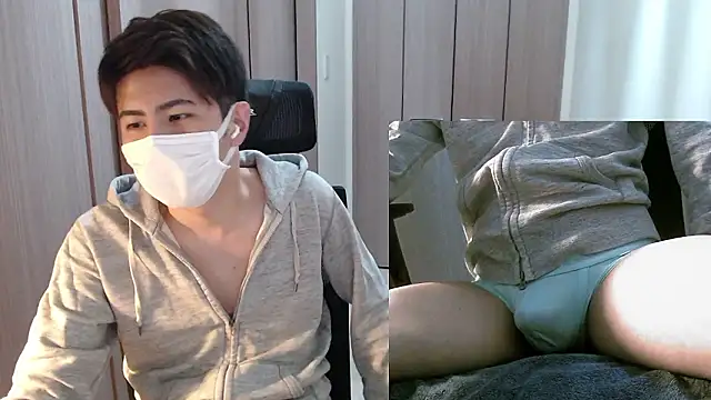 Snapshot of ryota_kkk chatting on April 24, 2026, 11:45 am ryota kkk online show from April 24, 2026, 11:45 am