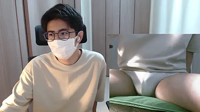 Snapshot of ryota_kkk chatting on June 11, 2026, 2:37 pm ryota kkk online show from June 11, 2026, 2:37 pm