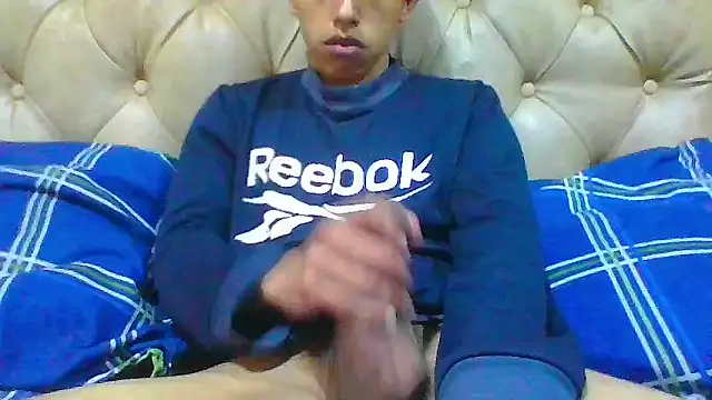 Snapshot of danuel23 chatting on September 25, 2025, 9:29 pm danuel23 online show from September 25, 2025, 9:29 pm