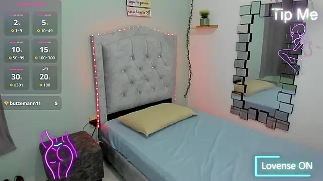 Snapshot of MAGNOLEROY chatting on May 20, 2026, 2:23 pm MAGNOLEROY online show from May 20, 2026, 2:23 pm