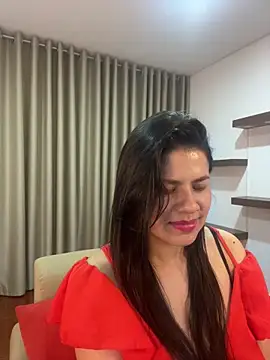 Alice Biel online show from March 15, 2025, 3:18 am