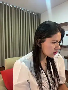 Alice Biel online show from March 15, 2025, 2:12 pm