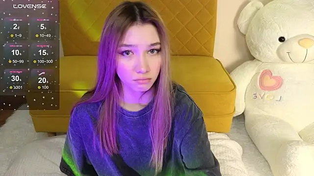 LuxuryGirl   online show from January 14, 2025, 11:20 am