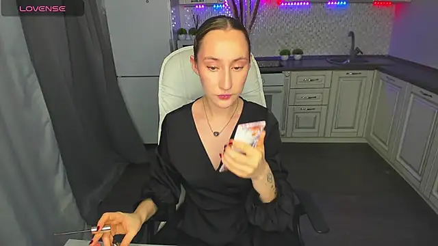 Snapshot of MelodyOfLovee chatting on December 5, 2024, 4:20 am MelodyOfLovee online show from December 5, 2024, 4:20 am