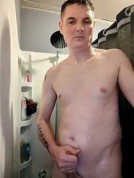 023Longandjuicy online show from April 14, 2026, 3:56 am