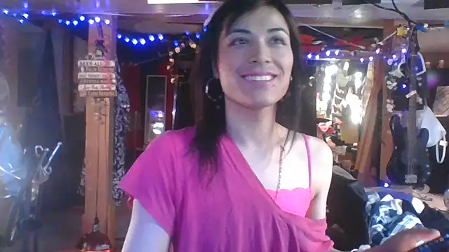 Snapshot of Michelle_Flowers chatting on October 28, 2025, 2:37 am Michelle Flowers online show from October 28, 2025, 2:37 am