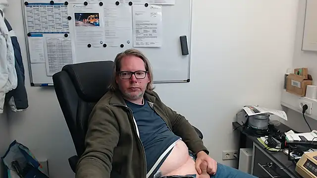 VSteph online show from September 24, 2025, 12:08 pm