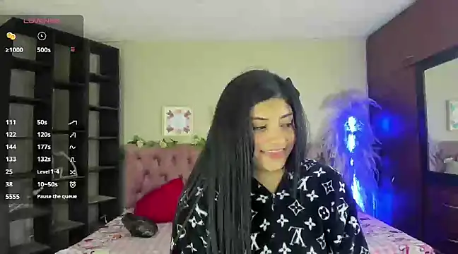 Snapshot of Lia_Keen chatting on February 5, 2025, 7:42 pm Lia Keen online show from February 5, 2025, 7:42 pm