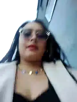 ambar 07 online show from January 8, 2025, 10:27 pm