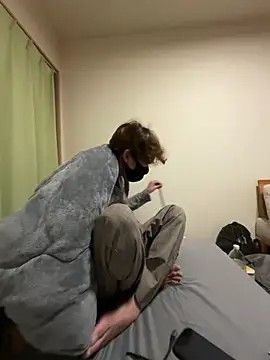 UKI06 online show from February 16, 2026, 6:26 pm