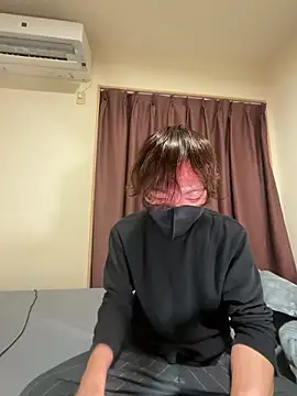 UKI06 online show from April 6, 2026, 1:23 pm