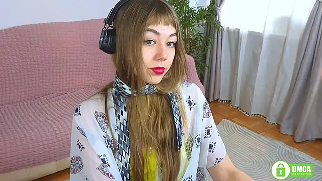 Hello Vivienne online show from September 20, 2025, 9:54 am