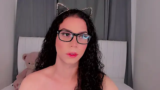 gatitavenecis online show from October 24, 2025, 11:34 pm