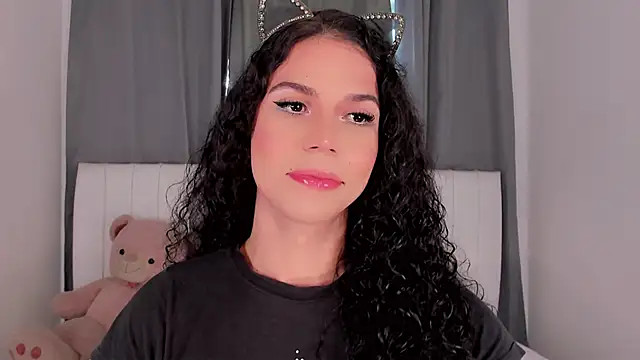 gatitavenecis online show from October 27, 2025, 5:39 pm