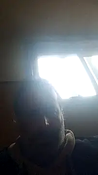 Snapshot of Gianlucazeis chatting on March 8, 2026, 9:57 am Gianlucazeis online show from March 8, 2026, 9:57 am