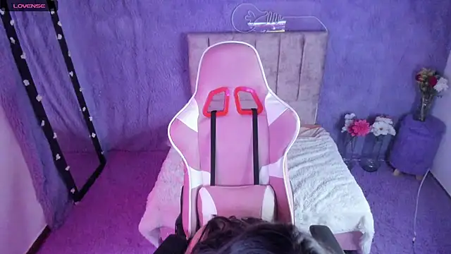 Diosa-afrodita online show from March 18, 2025, 2:15 am