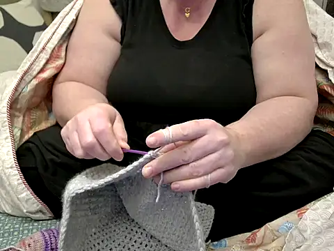 MarthaBriest online show from February 8, 2026, 4:49 am