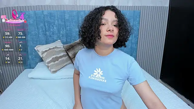 pretty sunlight  online show from March 11, 2025, 2:10 am