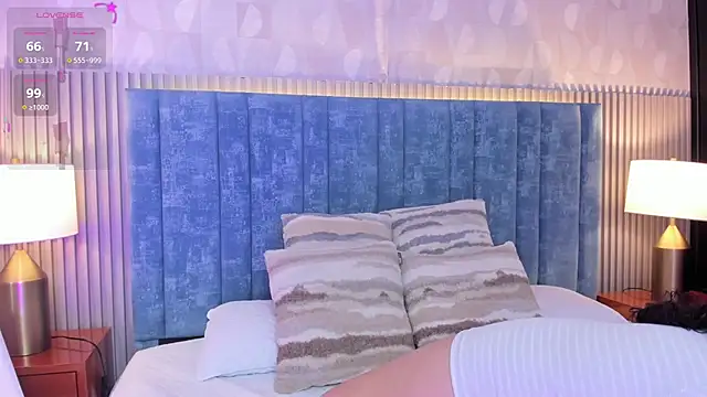 pretty sunlight  online show from November 27, 2025, 2:02 am