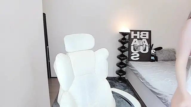 Snapshot of bdbdzs chatting on March 14, 2025, 10:05 pm bdbdzs online show from March 14, 2025, 10:05 pm