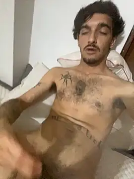 Snapshot of Tomito14 chatting on November 27, 2025, 7:21 am Tomito14 online show from November 27, 2025, 7:21 am