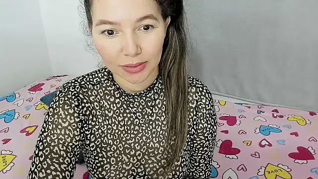 madisson smalltits online show from November 15, 2025, 3:37 am