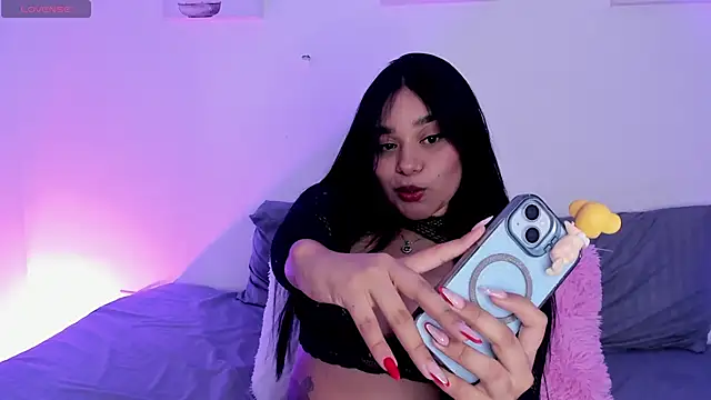 Sofi-James online show from February 23, 2025, 10:09 pm