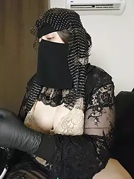 Snapshot of -Arab_milf- chatting on July 12, 2026, 8:00 pm -Arab milf- online show from July 12, 2026, 8:00 pm
