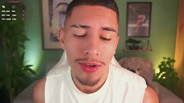 Aaronfox x online show from February 20, 2025, 1:03 am