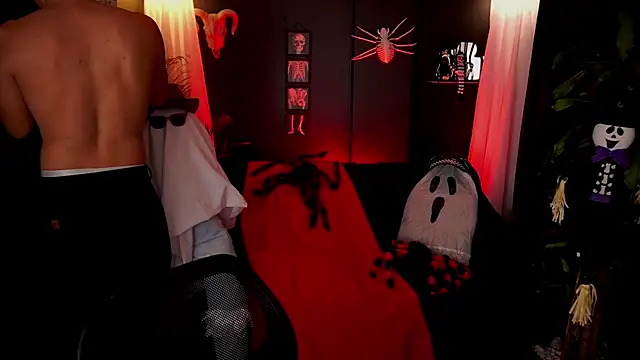 Aaronfox x online show from October 13, 2025, 12:21 am