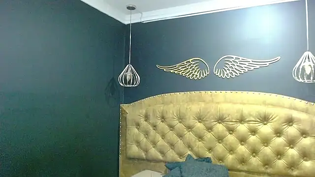 NathaliaSmith3x online show from February 19, 2025, 12:33 pm