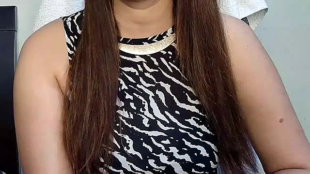 MIss-Naina online show from April 12, 2026, 6:51 am