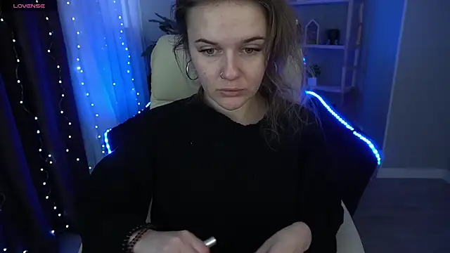 MaribelRiverr  online show from December 29, 2024, 6:14 am